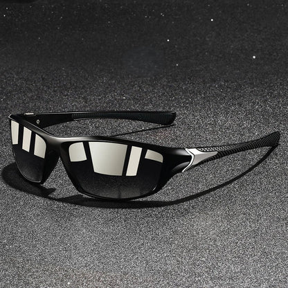 Lightweight polarised everyday sunglasses for men | Stratos -3