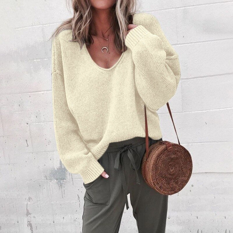 Classic knit V-neck everyday jumper for women -4