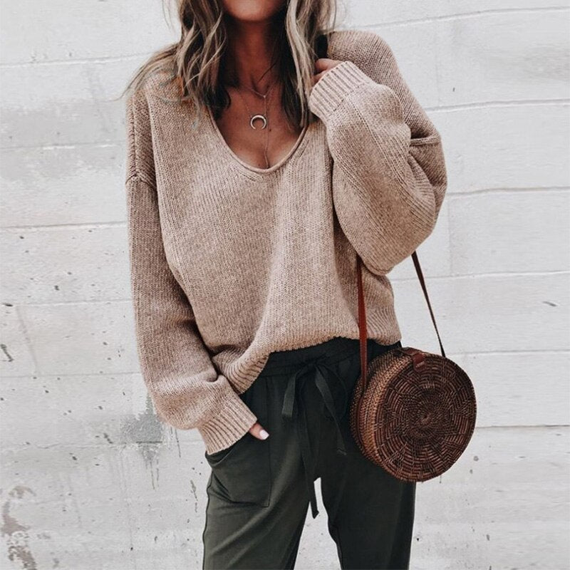 Classic knit V-neck everyday jumper for women -6