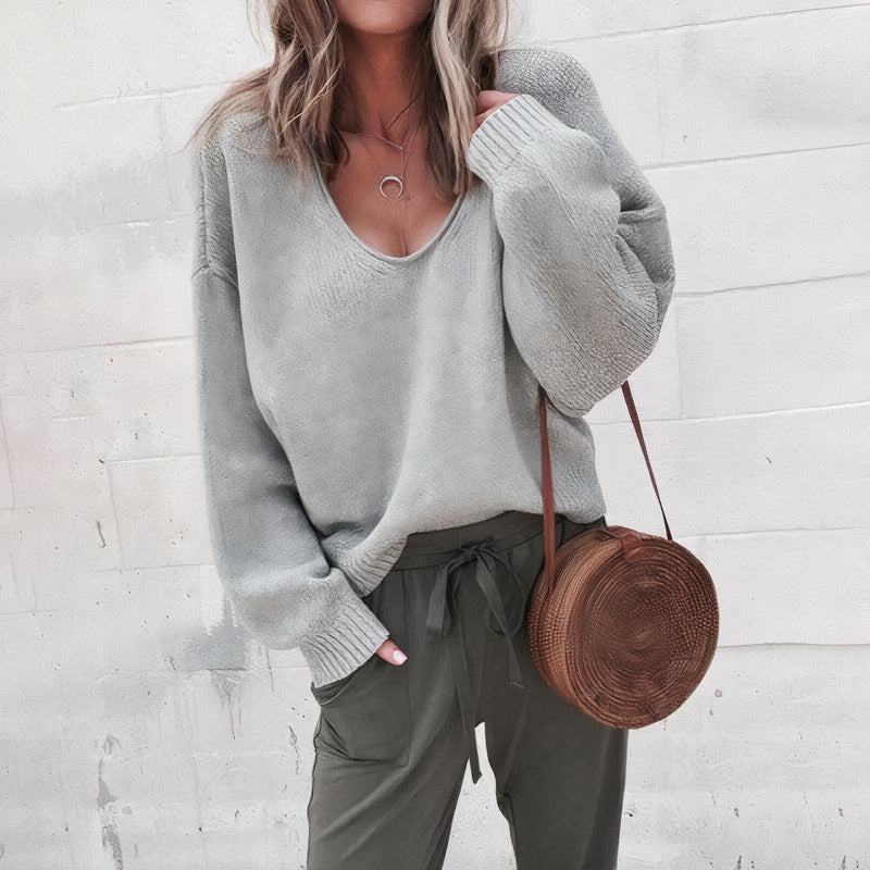 Classic knit V-neck everyday jumper for women -7