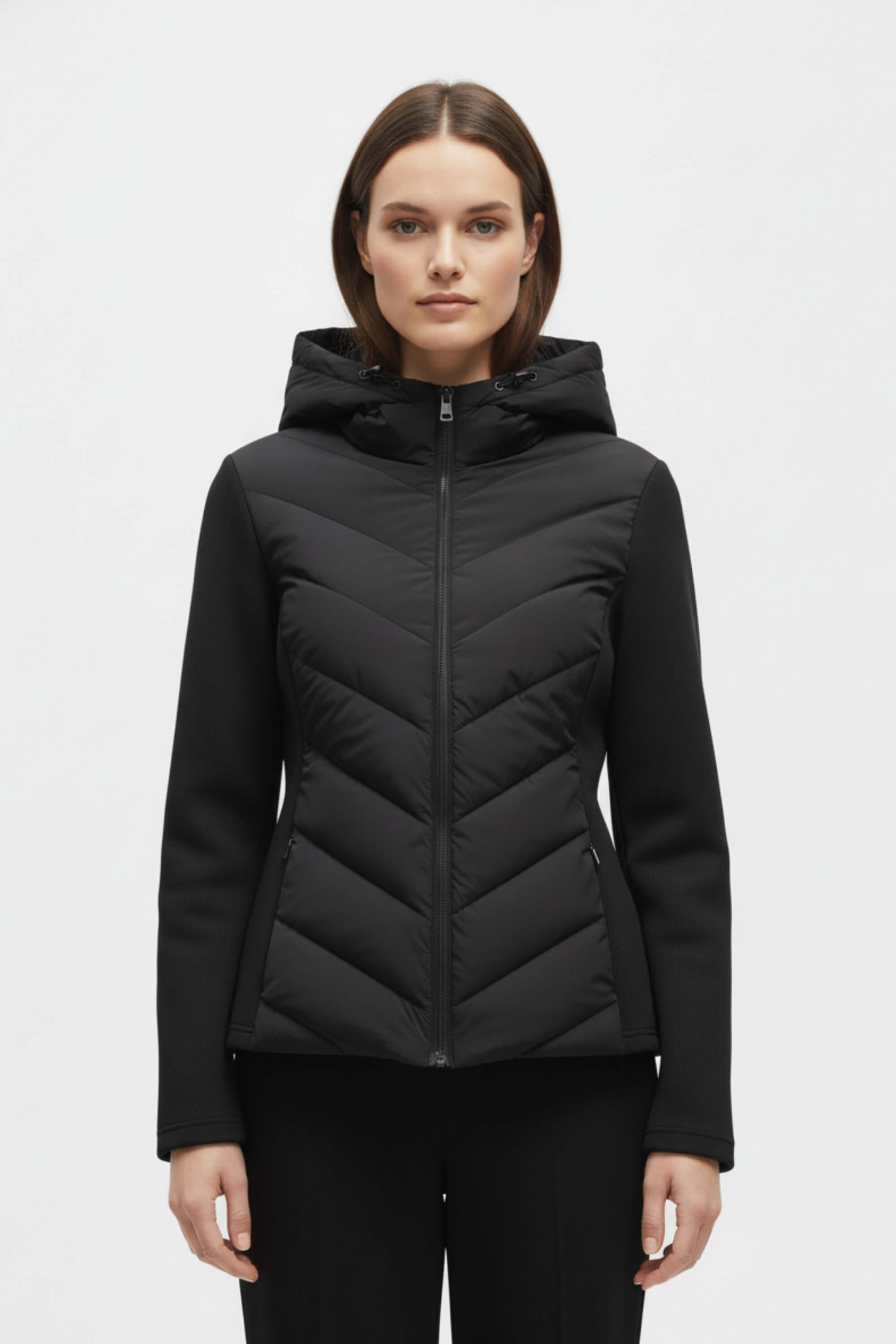 Hooded puffer jacket with sleek silhouette for women | Caurelle